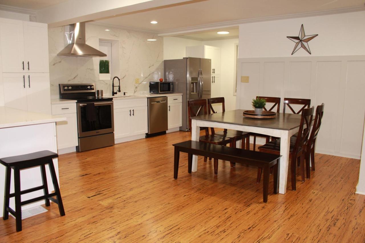 Shared Guest House With Private Rooms Atlanta Esterno foto