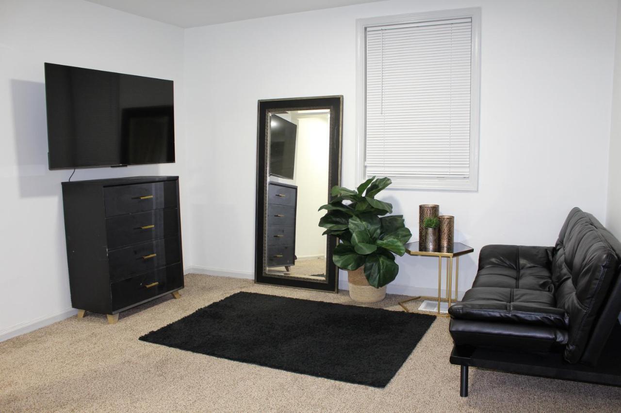 Shared Guest House With Private Rooms Atlanta Esterno foto
